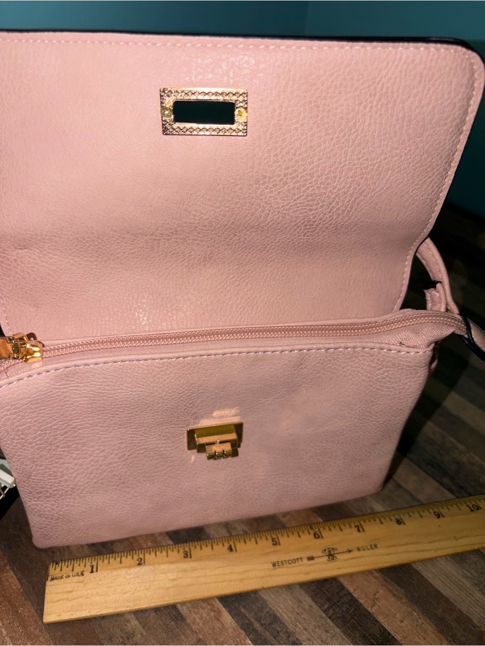 Isabelle Pink Crossbody Bag with Gold Turn-Lock- NWT! - Picture 3 of 4